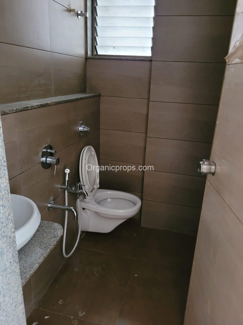 3 BHK FLAT ON SELL